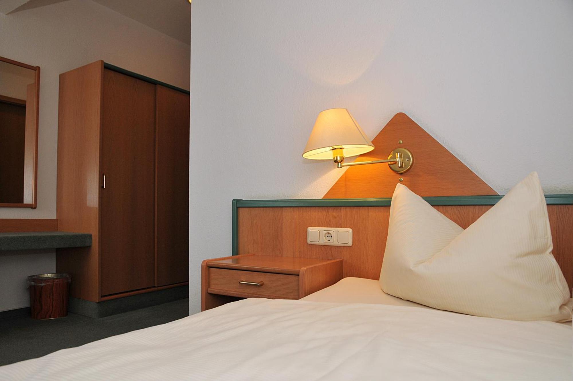 Hotel Friesen Werdau Ngoại thất bức ảnh