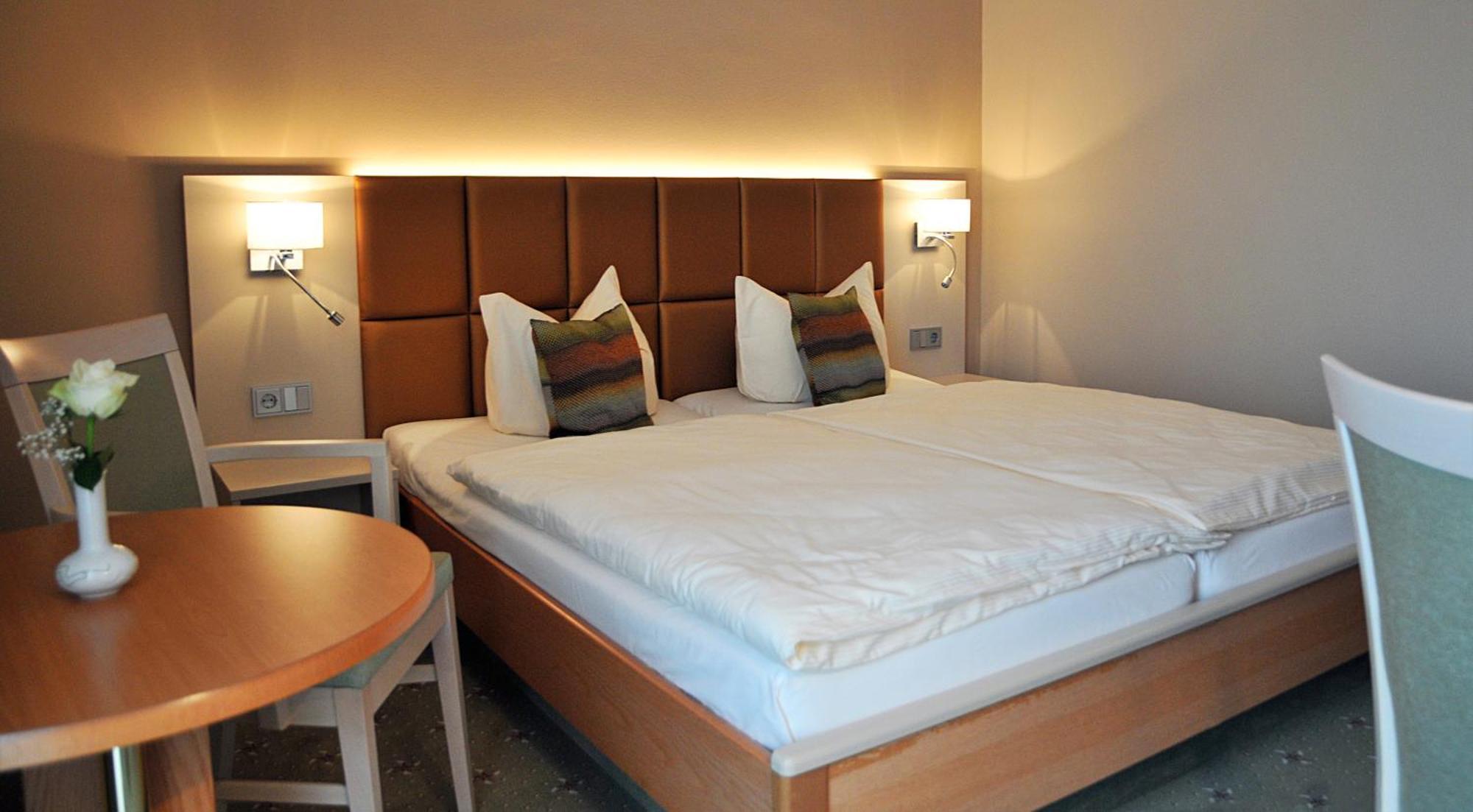 Hotel Friesen Werdau Ngoại thất bức ảnh