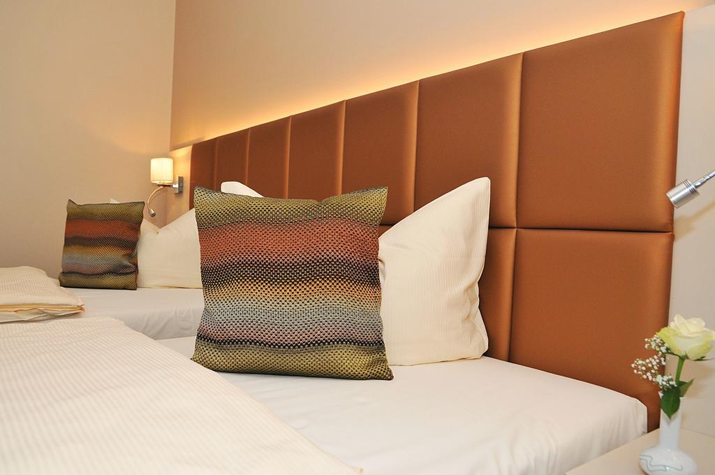 Hotel Friesen Werdau Ngoại thất bức ảnh